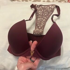Victoria’s Secret burgundy racerback front closure bra